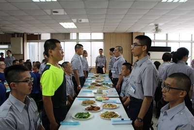警大第一餐